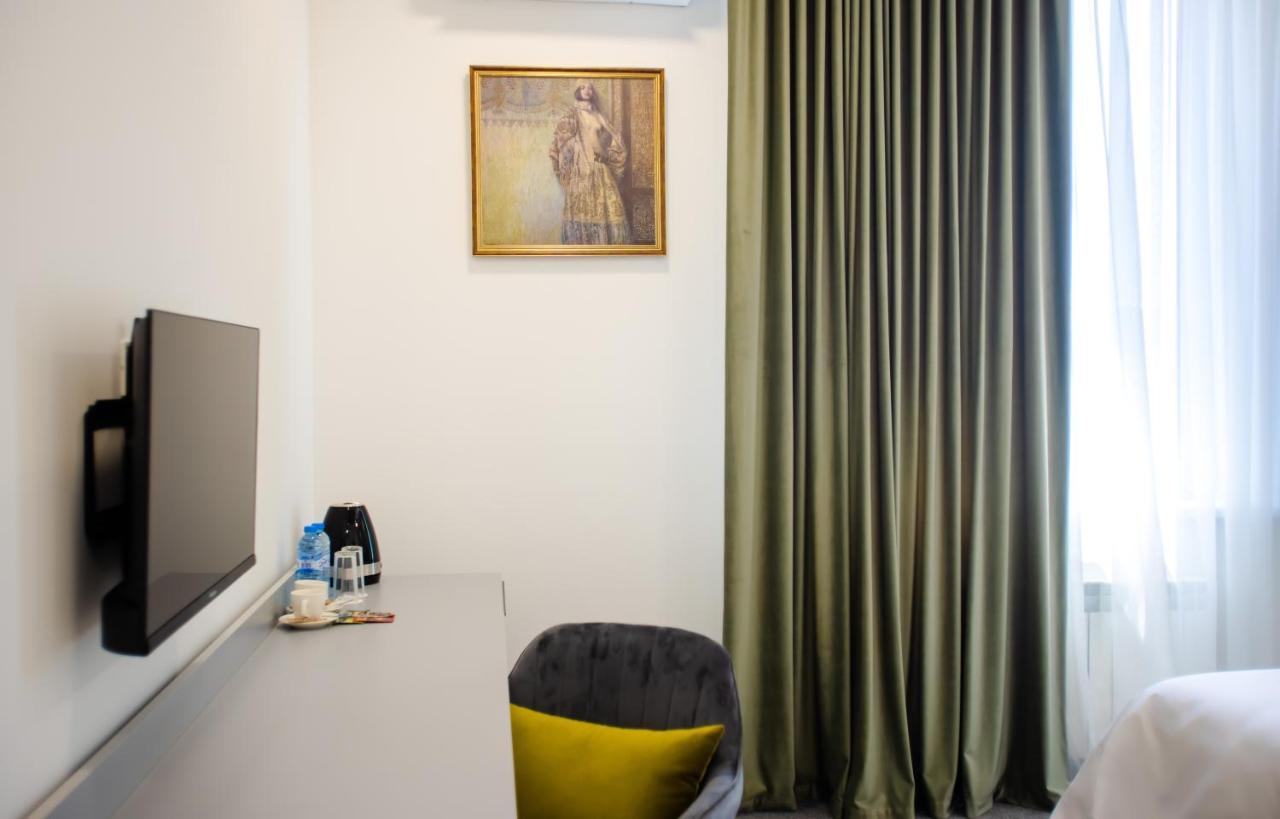 Aurora Hotel By Benefice Yerevan Luaran gambar
