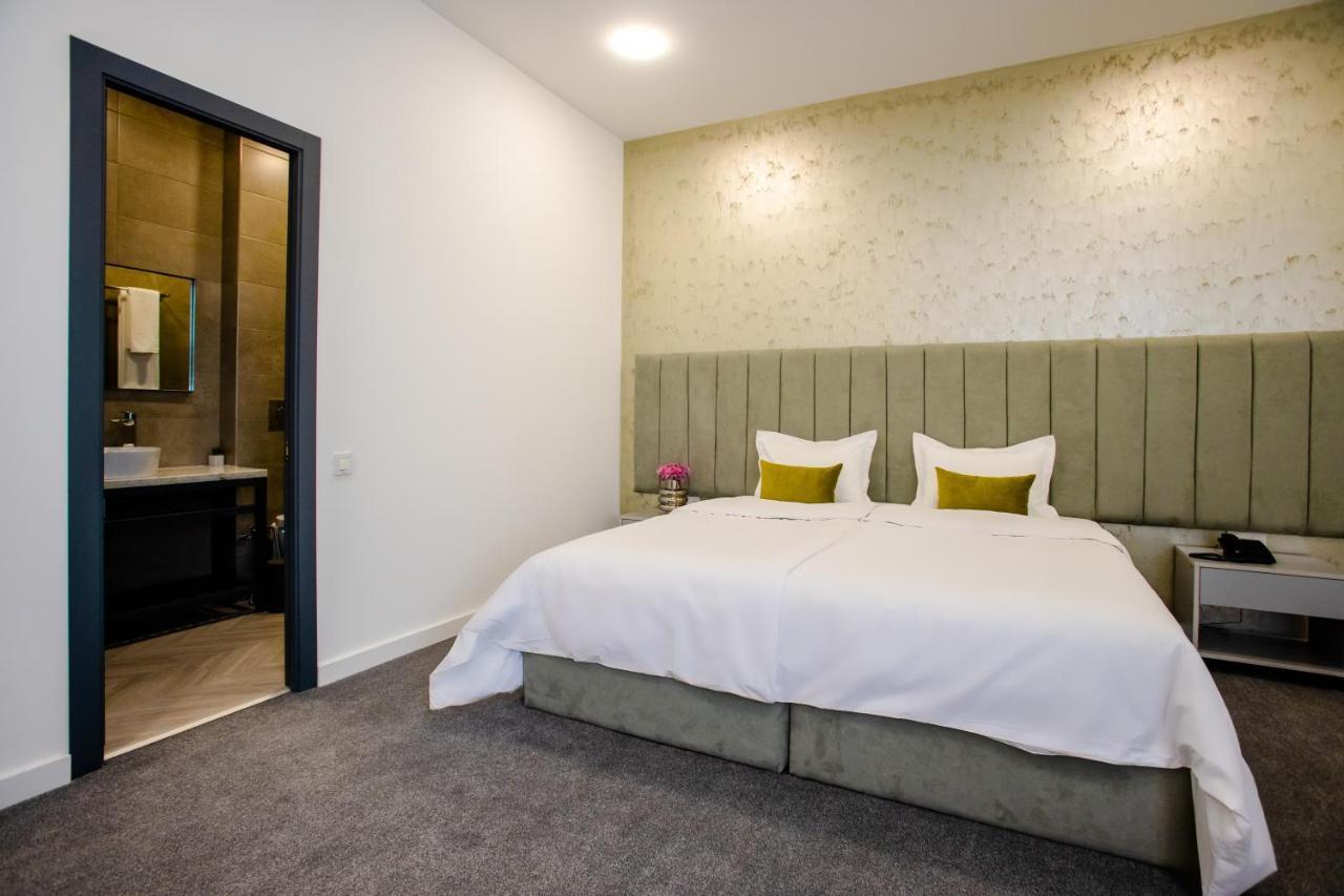 Aurora Hotel By Benefice Yerevan Luaran gambar