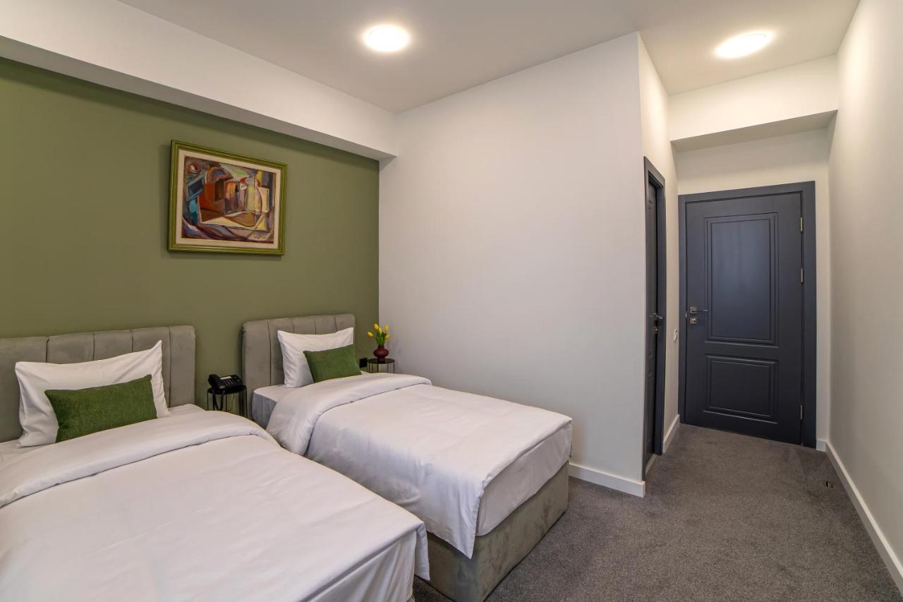 Aurora Hotel By Benefice Yerevan Luaran gambar