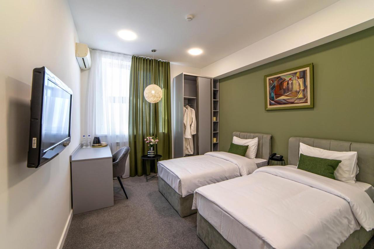 Aurora Hotel By Benefice Yerevan Luaran gambar