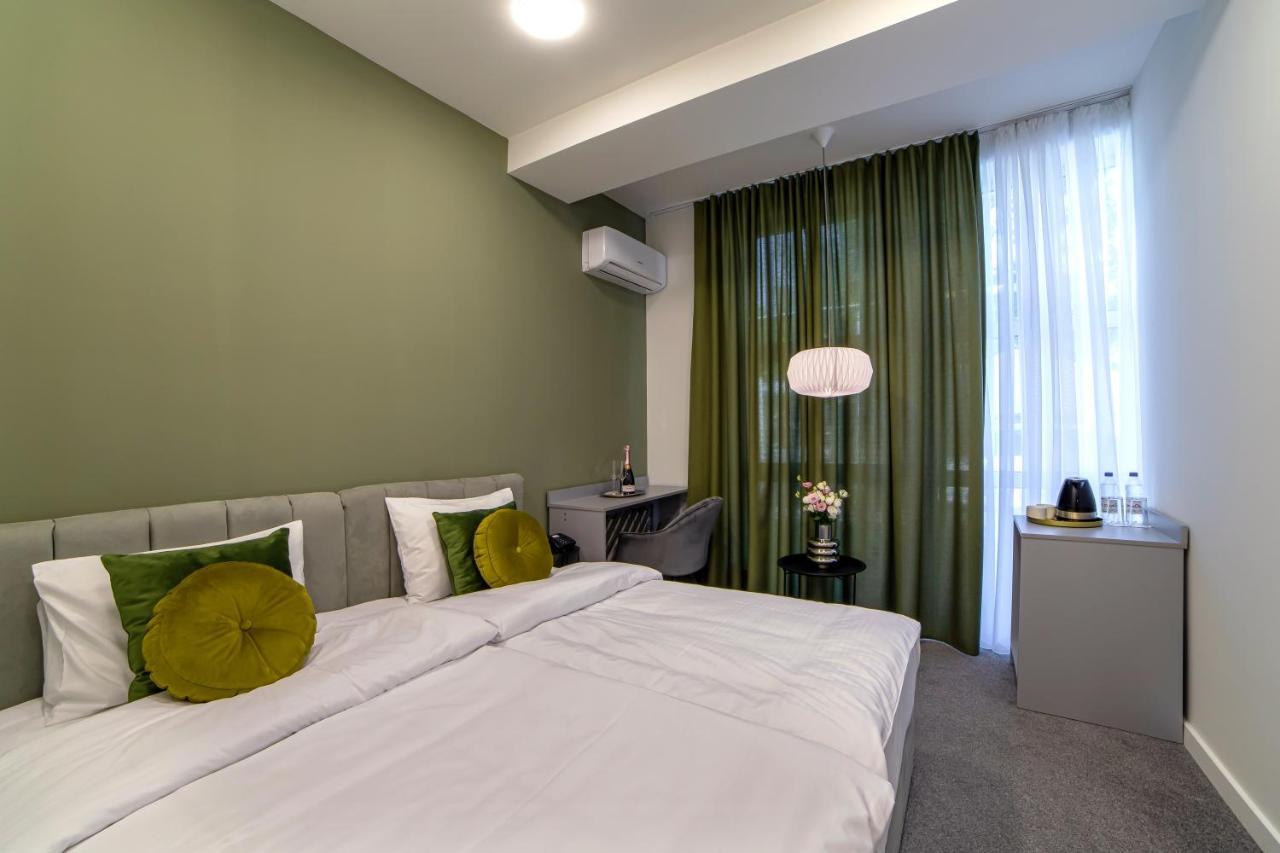 Aurora Hotel By Benefice Yerevan Luaran gambar